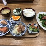 珈琲亭 - 日替わりランチ(焼き魚)コーヒー付　770円