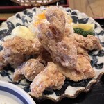 まめ寅 - メニューの写真よりボリューミーに感じた唐揚げ定食