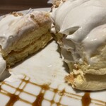 高倉町珈琲 - 特製クリームのリコッタパンケーキ