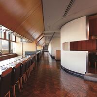 鉄板焼 ときわ - 窓向きカウンター席