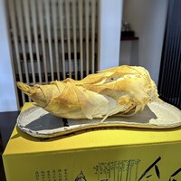 日本料理 TOBIUME - 今月の特別ゲストは、合馬の「白子筍」さんという高級品。大きい。(≧◇≦)