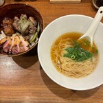 Sumiyaki Hitoshio - 鴨出汁ラーメン小と炙り鴨丼セット