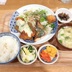 いっかく食堂 - チキン南蛮＆焼きサバ定食