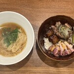 Sumiyaki Hitoshio - 鴨出汁ラーメン小と炙り鴨丼セット