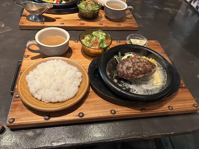 ハンバーグ SUN （サン） - 小森江/ハンバーグ | 食べログ