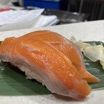 根室花まる JRタワーステラプレイス店 - サーモン