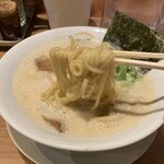 麺 ヒキュウ 六甲道店 - 