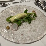 カーブドッチ - 鱒のショーフロワ　豆のサラダ