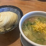 麺 一直 - 