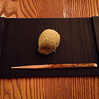 HIGASHIYA GINZA - 今月のお茶と季節の和菓子セット(1200円)のうぐいす餅