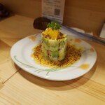 カジュアルフレンチBar 7FUKU - アボカドと帆立貝のタルタル