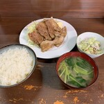 Sanoya Shiyokudou - 焼肉定食＋納豆