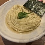 ジャパニーズ ラーメン 五感 - 