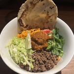 いかれたヌードル フィッシュトンズ - タコス混ぜそば