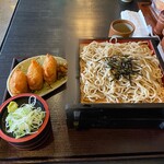 竹泉 - 料理写真:田舎ざるそば(二八)稲荷寿司セット+ざる一枚追加