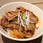 旬菜ステーキ処 らいむらいと - 『特製ステーキ丼（150g）（1980円税込）』