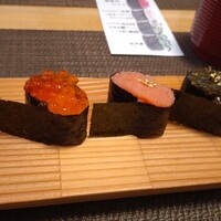伊勢鮨 - 