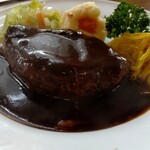 洋食 大かわ - ハンバーグ　980円