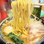 豚骨醤油ラーメン 王道家 柏店 - 