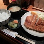とんかつ専門 とんき - ロースカツ定食１４００円≪2014年2月≫