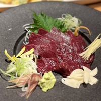 長宗我部 銀座 - 馬刺し