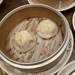 炎神 - 小籠包