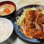 245019285 - リブロースしょうが焼き定食(ご飯少な目)