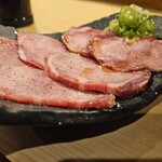黒毛和牛専門店 炭火焼肉 牛若丸 和泉中央店 - 