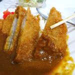 245022736 - カツカレー（大盛）1,100円