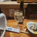 Sakae Sushi - ３軒目でまたワインか！