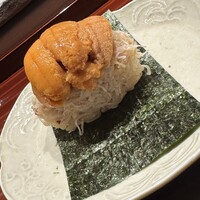 鮨 在 - 蟹とウニのスペシャリテ