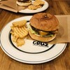 CRUZ BURGERS & CRAFT BEERS