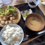 ひで吉食堂 - ほたてバター定食