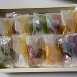 彩果の宝石 - 料理写真:フルーツゼリー(22個)＝値段不明