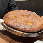 イル アオヤマ - フォカッチャ