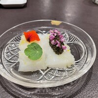 イル アオヤマ - アオリイカ、キャビア添え
