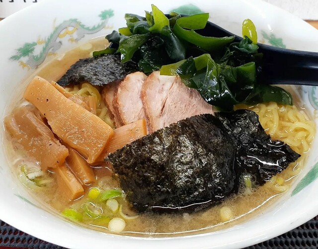 らーめん賢 - 陸中折居（ラーメン）の写真