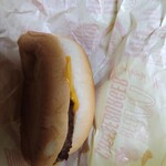 McDonald's Kabe Ten - Cheeseburger