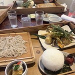 Teuchi Soba Saru No Koshikake - 