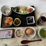 トスラブ湯沢 - 翌日朝食。