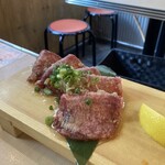 大衆ホルモン 肉力屋 - 