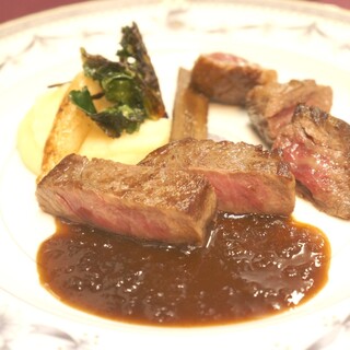 ル・グルニエ_2