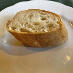 ビストロミモザ - パン