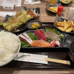 ごはんや金沢 - 