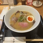 猪骨ラーメン 猪三 - 