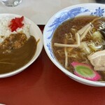 Yamabe Doraibuin - 「ラーメン（醤油）＋カレーライス」1,100円