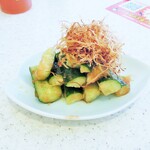 串カツ田中 - 梅きゅうり