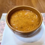 Ceyhan - 最初にサービスのレンズ豆のスープ