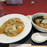 ヌーベルシノワ一品香 - 