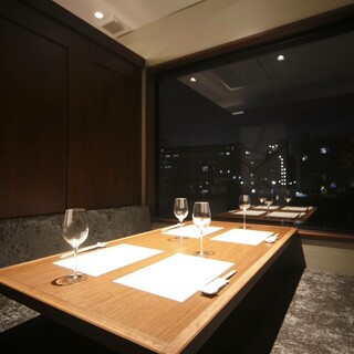 日々の慌ただしさを忘れ、寛ぎのひと時を過ごせる心地良い空間